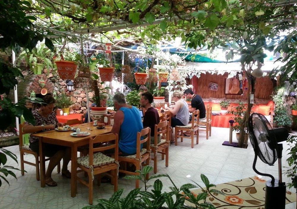 Ferah Hostel Monica'S Place Фетхие Экстерьер фото