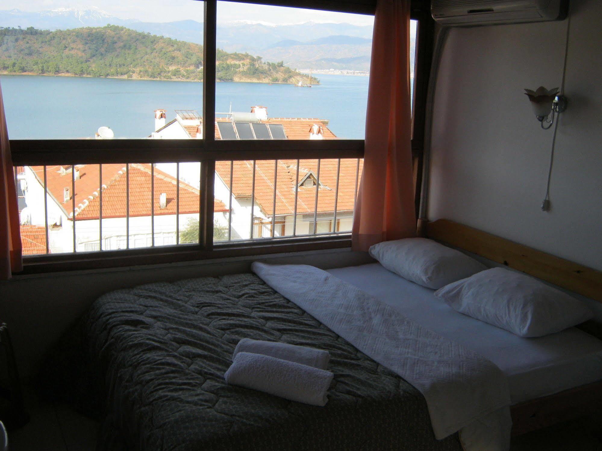 Ferah Hostel Monica'S Place Фетхие Экстерьер фото