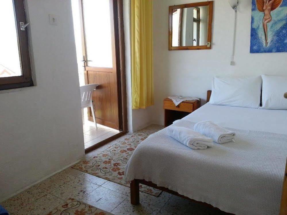 Ferah Hostel Monica'S Place Фетхие Экстерьер фото